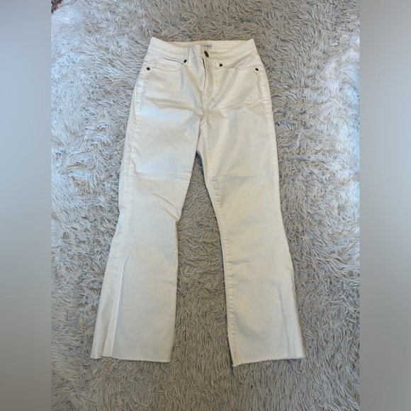 Loft Curvy high rise kick crop jeans in white size 26 or 2 curvy - Picture 5 of 8